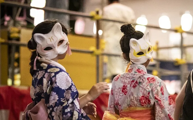 盆踊り大会の様子